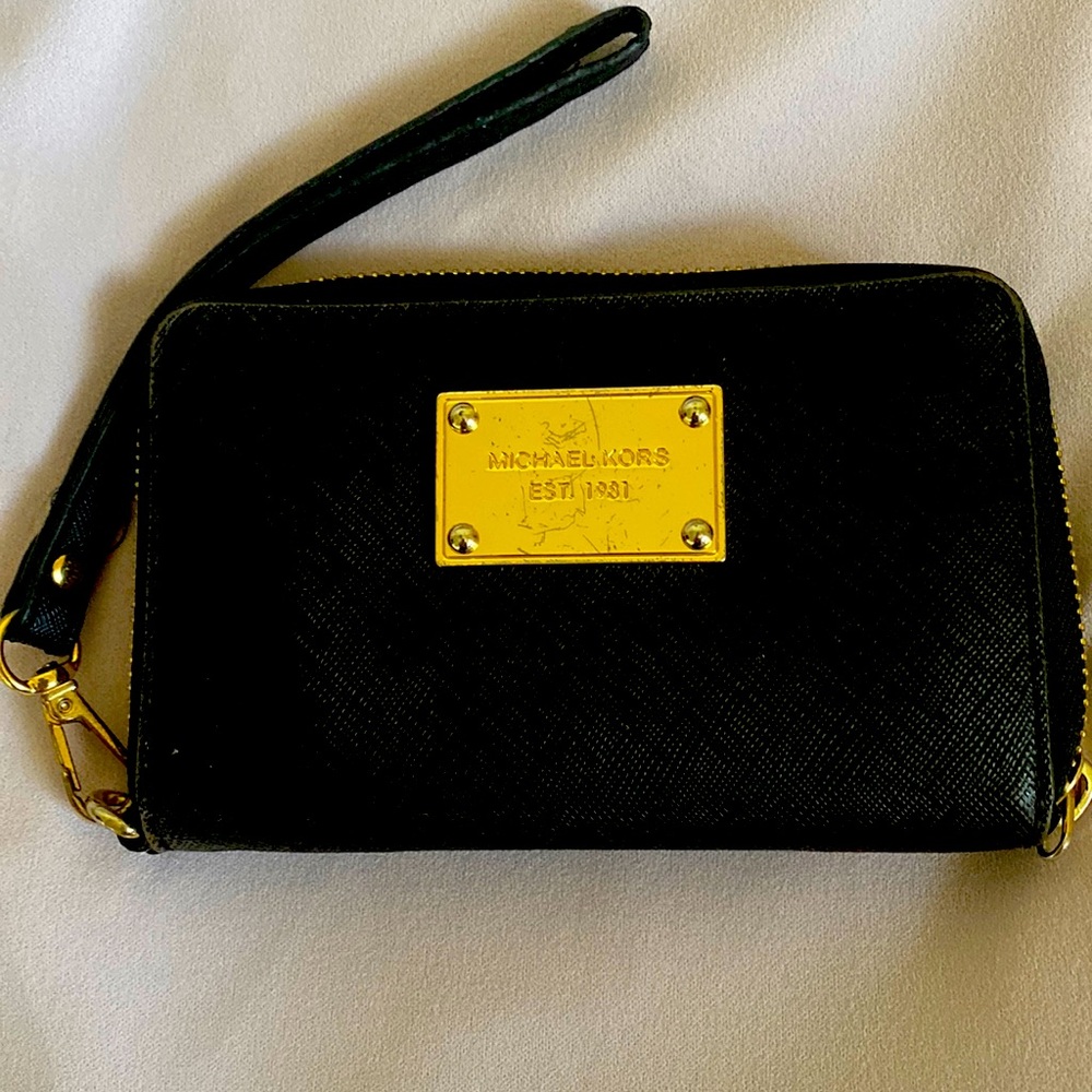 Michael Kors Wristlet
